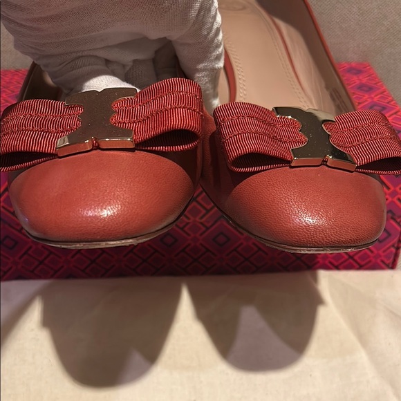 Tory Burch Burnt Orange Leather Women's Heels - Picture 11 of 12
